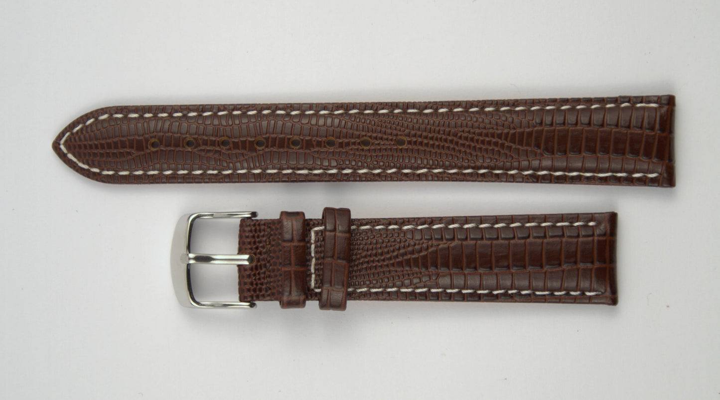 Lederuhrenarmband (Dunkelbraun mit weißer Naht) flach aufgelegt mit weißem Hintergrund. Detaillierte Nahaufnahme.