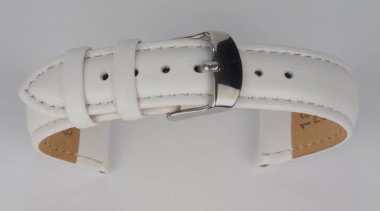 Lederuhrenarmband (Weiß) zu einem Bogen geformt mit weißem Hintergrund. Detaillierte Nahaufnahme.