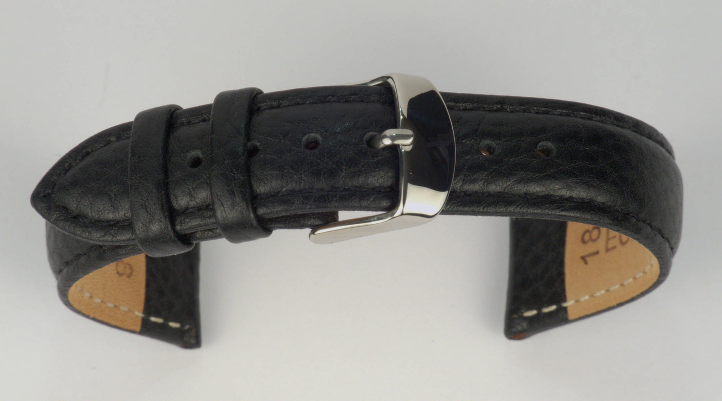 Lederuhrenarmband (Schwarz) zu einem Bogen geformt mit weißem Hintergrund. Detaillierte Nahaufnahme.