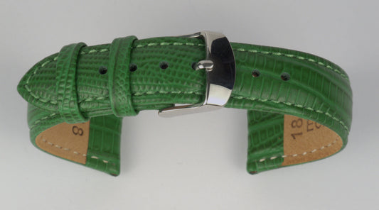 Lederuhrenarmband (Grün) zu einem Bogen geformt mit weißem Hintergrund. Detaillierte Nahaufnahme.