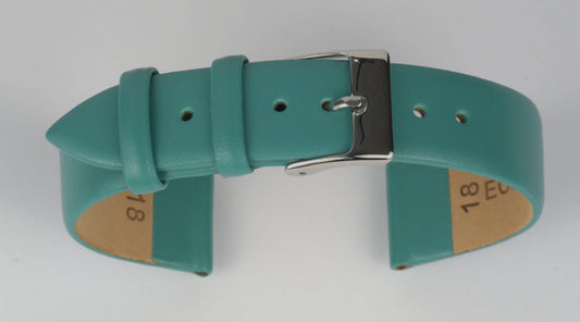 Lederuhrenarmband (Türkis) zu einem Bogen geformt mit weißem Hintergrund. Detaillierte Nahaufnahme.