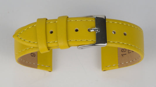 Lederuhrenarmband (Gelb) zu einem Bogen geformt mit weißem Hintergrund. Detaillierte Nahaufnahme.