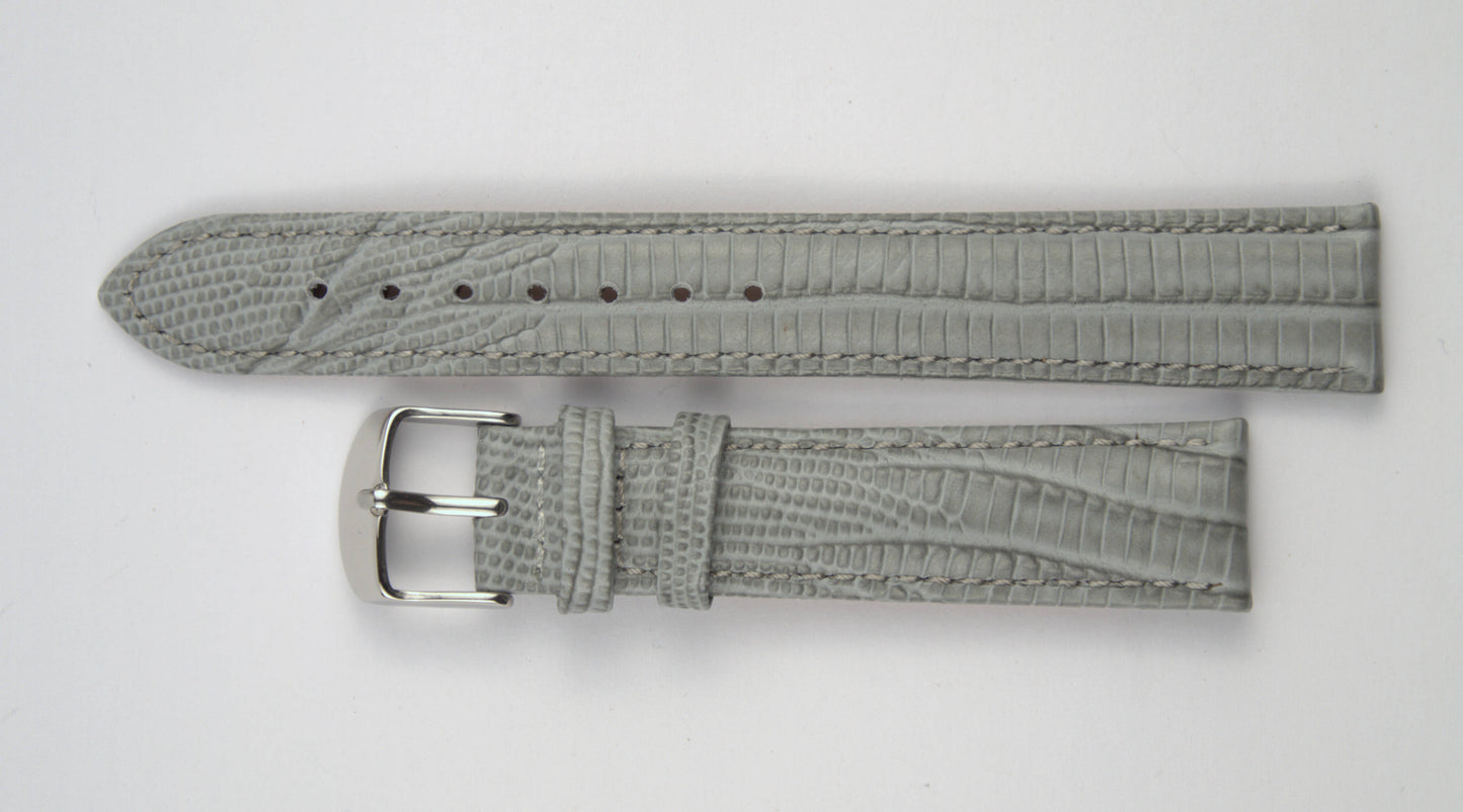 Lederuhrenarmband (Hellgrau) flach aufgelegt mit weißem Hintergrund. Detaillierte Nahaufnahme.