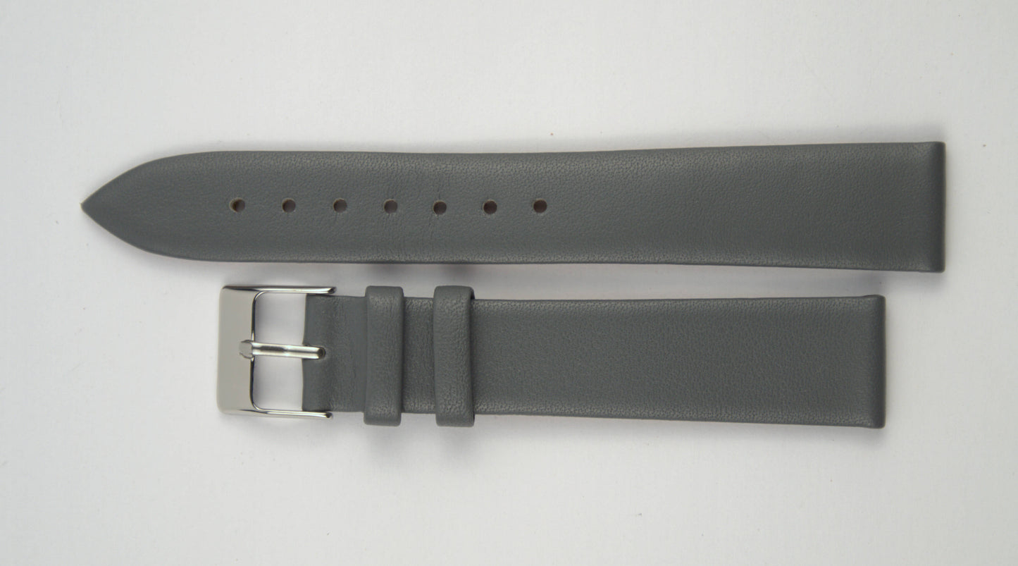 Lederuhrenarmband (Dunkelgrau) flach aufgelegt mit weißem Hintergrund. Detaillierte Nahaufnahme.